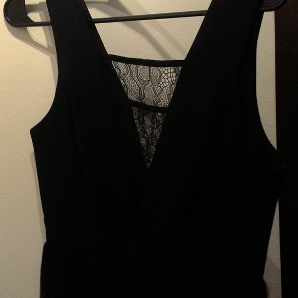 BCBGeneration Black Lace Dress in Size 8 - Picture 6 of 7
